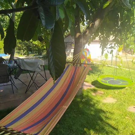 Parenzana, Little Row House With Big Yard In Istria Rakotule